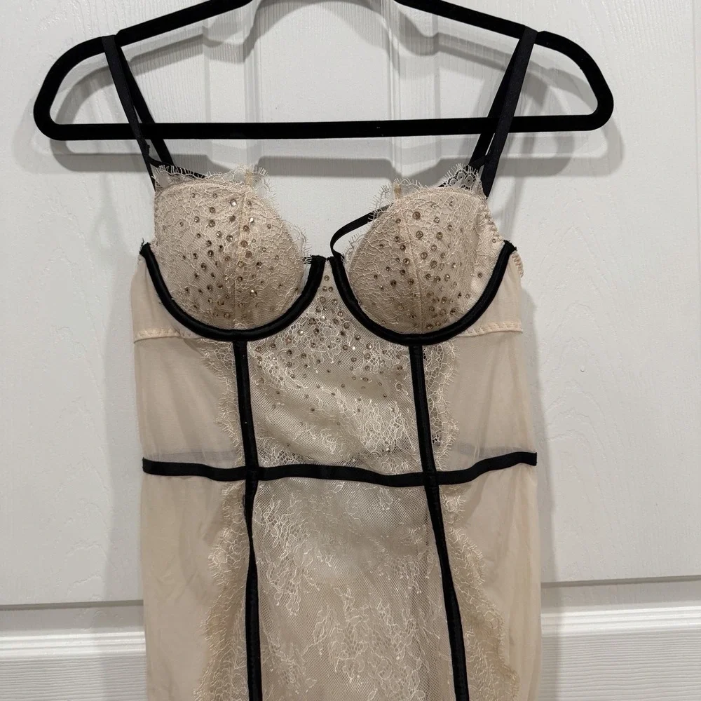 Victoria's Secret Cream and Black Shapewear - Picture 2 of 7